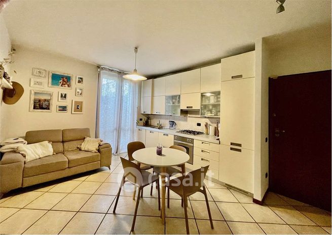 Appartamento in residenziale in Via Cesare Battisti