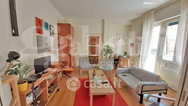 Appartamento in residenziale in Via Strinella 16