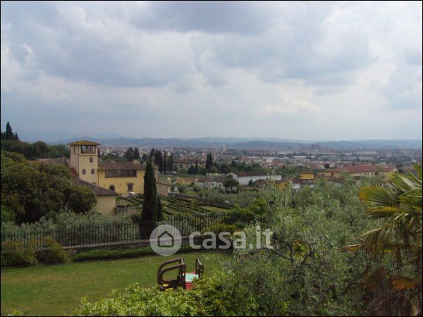 Rustico/casale in residenziale in 