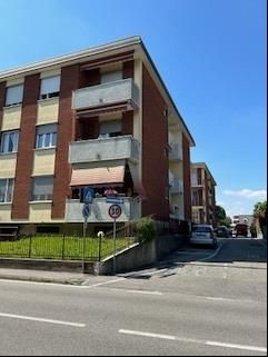 Appartamento in residenziale in Via G. Carducci 12