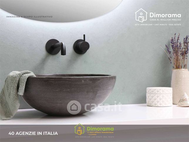 Casa indipendente in residenziale in Via Giuseppe Garibaldi 10