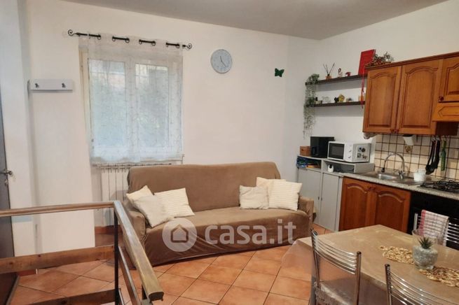 Appartamento in residenziale in Via Mario Trabucchi