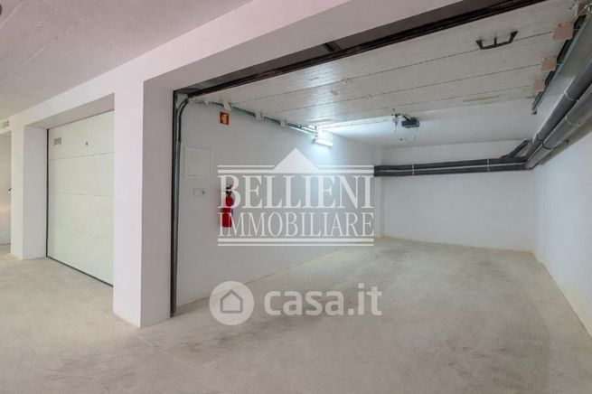 Box/posto auto in residenziale in Viale Trento