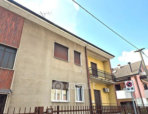 Appartamento in residenziale in Via Don Luigi Bettinetti