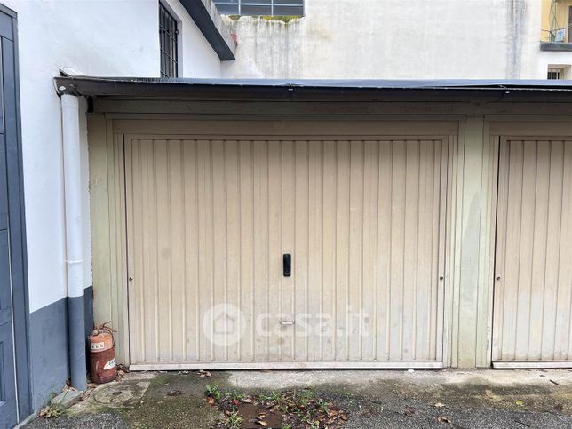 Garage/posto auto in residenziale in 