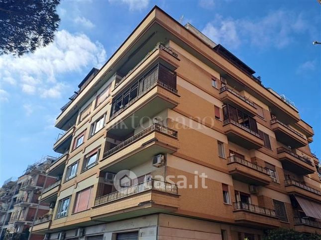 Appartamento in residenziale in Viale dei Romagnoli