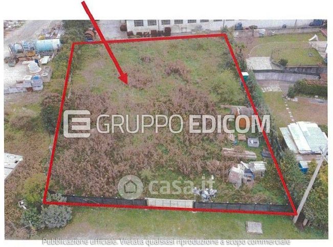 Terreno agricolo in commerciale in Via Mantova