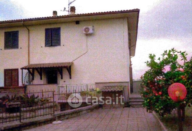 Villetta a schiera in residenziale in Via Colle Ottone Alto 72