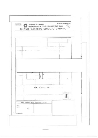 Box/posto auto in residenziale in Via Enrico Toti
