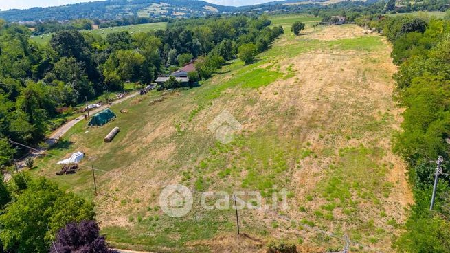 Terreno agricolo in commerciale in Via Ottorino Davoli