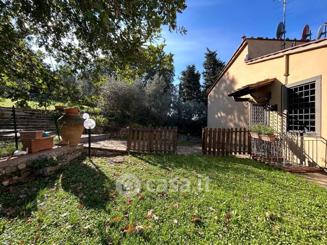 Appartamento in residenziale in Via delle Cantine