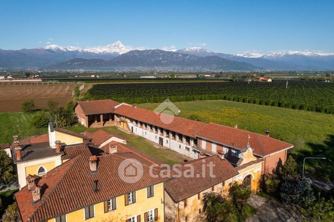 Casa indipendente in residenziale in Regione Paschere 8
