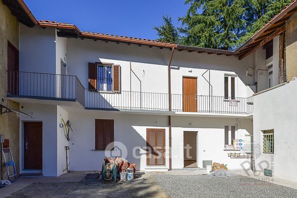Appartamento in residenziale in Via Lovati 2