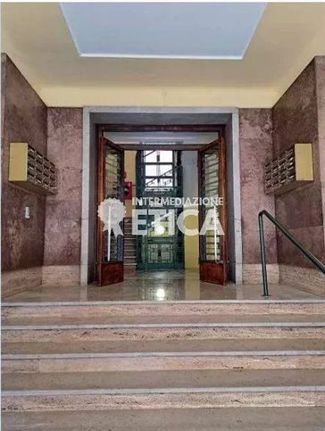 Appartamento in residenziale in Viale del Vignola 88