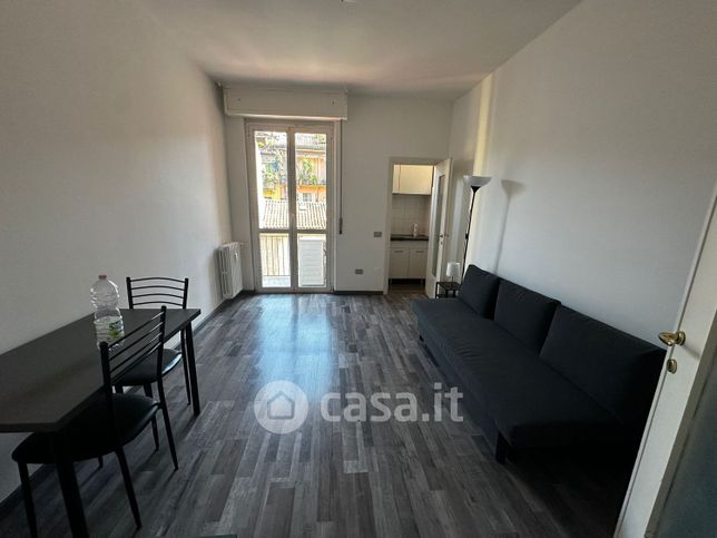 Appartamento in residenziale in Via Macedonio Melloni