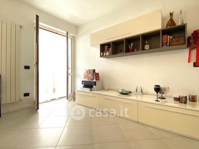 Appartamento in residenziale in Viale Eugenio Chiesa 21 -15