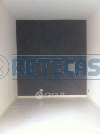 Ufficio in commerciale in 