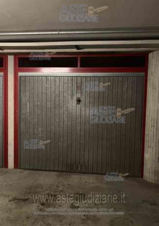 Garage/posto auto in residenziale in Via Bagnulo 21