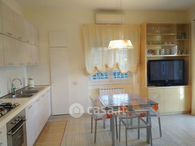 Appartamento in residenziale in Via Luigi Zambarelli 34