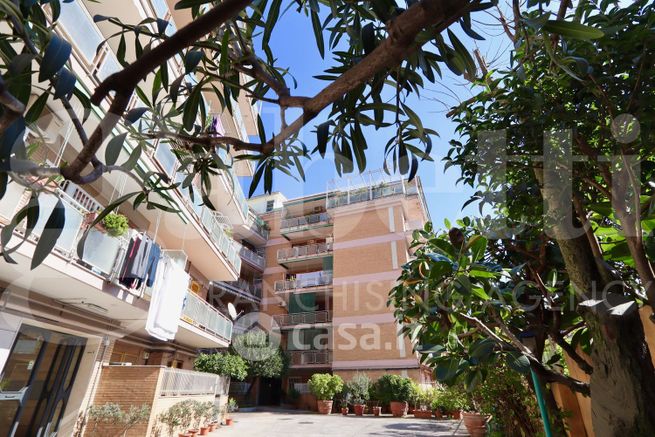 Appartamento in residenziale in Via Montevergine 39