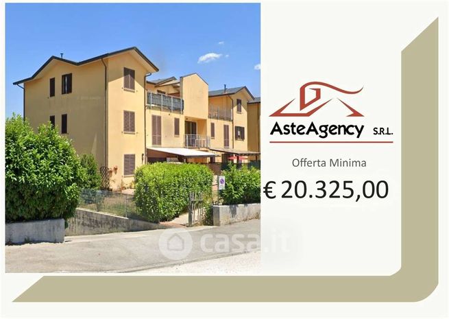 Appartamento in residenziale in Via Carlo Urbani 15
