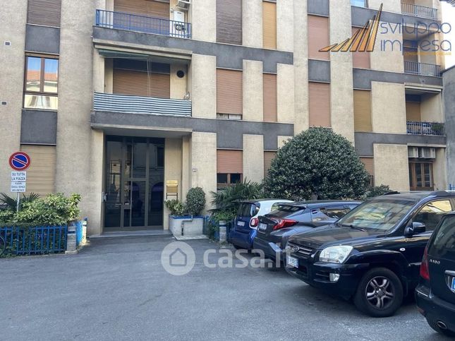 Ufficio in commerciale in Via Antonio Gramsci 5