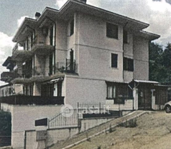 Box/posto auto in residenziale in Via Vincenzo Ottaviani