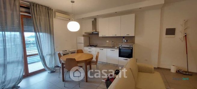 Appartamento in residenziale in Via Castruccio Castracane