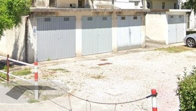 Box/posto auto in residenziale in Via A. Gramsci 31