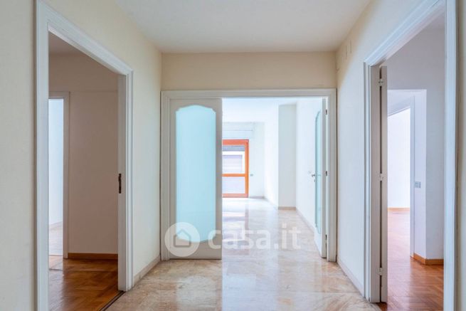 Appartamento in residenziale in Via Antonio Bertoloni