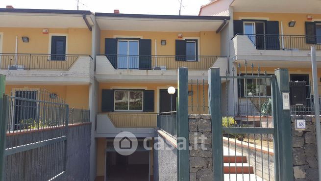 Villetta a schiera in residenziale in Via carducci