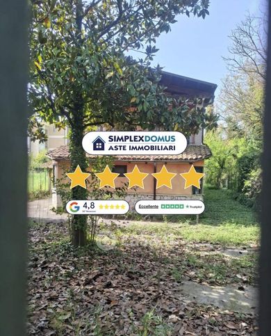 Villa in residenziale in Via Mastruccia