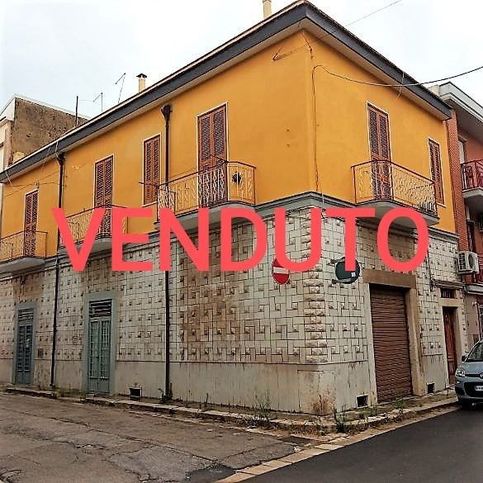 Casa indipendente in residenziale in Via Castelfidardo 82