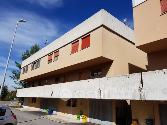 Villetta a schiera in residenziale in Via Belgio