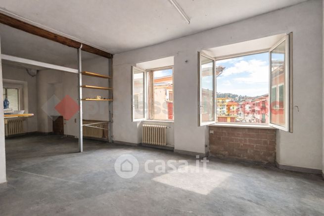 Appartamento in residenziale in Via della Cisterna 1