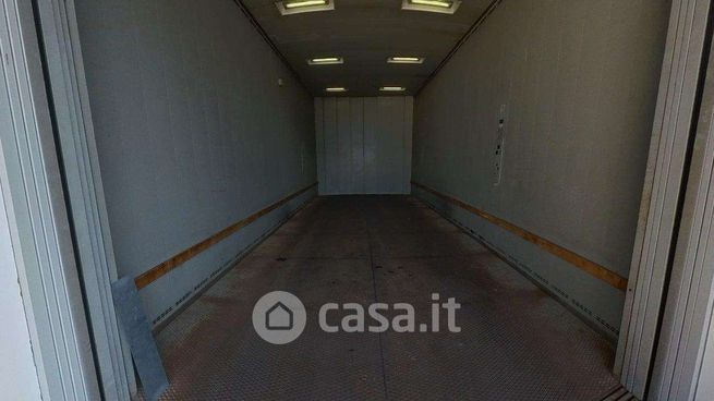 Box/posto auto in residenziale in