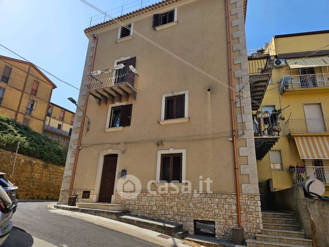 Casa indipendente in residenziale in Via Silvia 58
