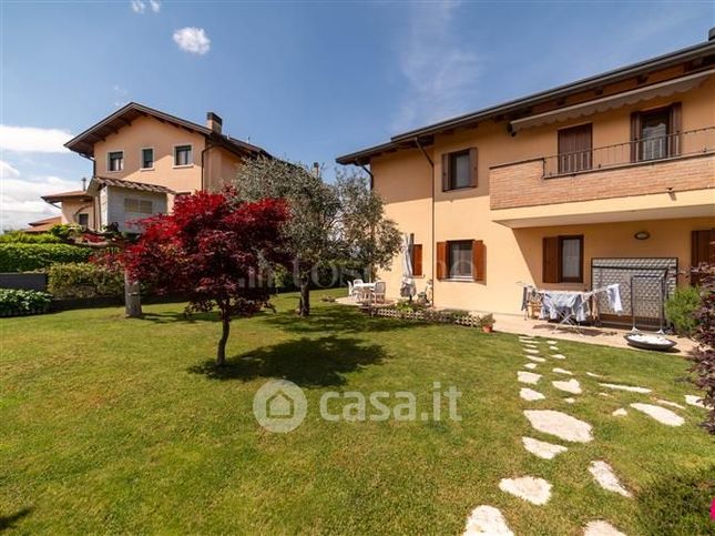 Appartamento in residenziale in Via Cividina