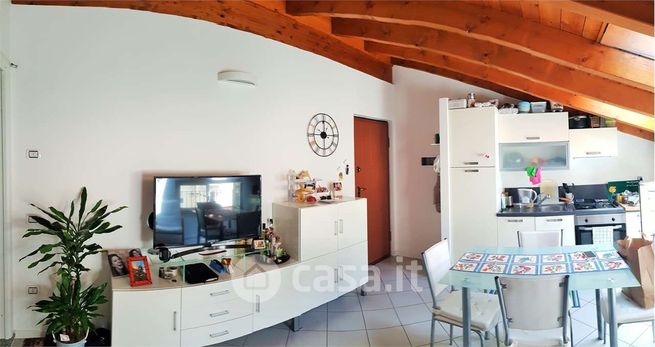 Appartamento in residenziale in Via Carso 12