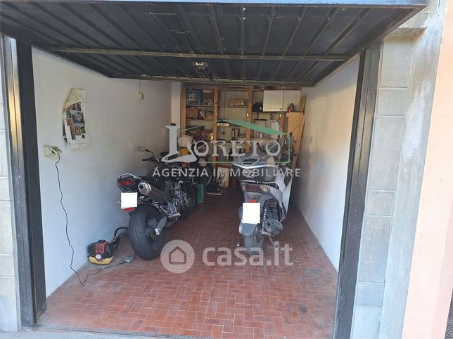 Garage/posto auto in residenziale in 