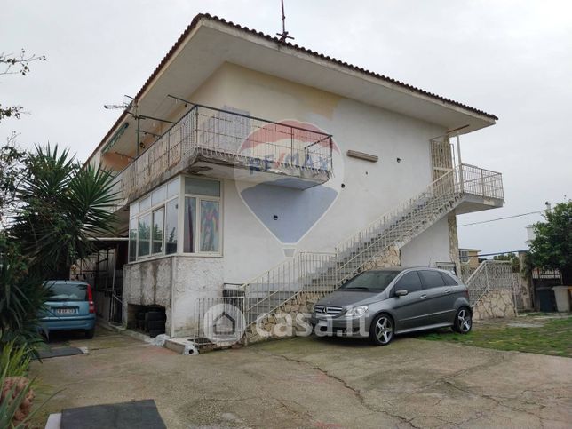 Casa indipendente in residenziale in Via Vicinale Igelsi 21