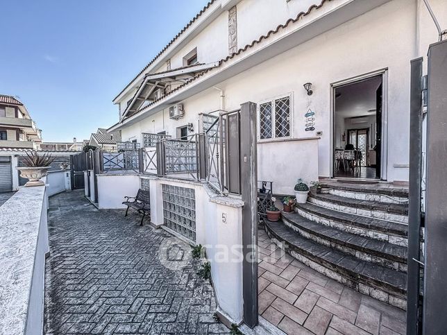 Villetta a schiera in residenziale in Via Giorgio Giorgis