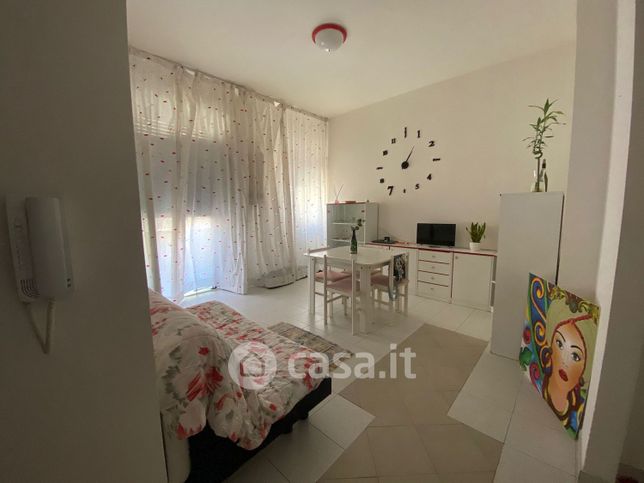 Appartamento in residenziale in Via Sulmona