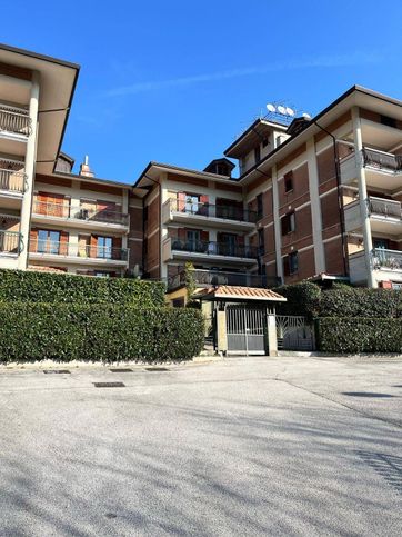 Appartamento in residenziale in Via Antonio de Curtis 10