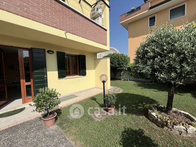 Villetta a schiera in residenziale in Via Redipuglia