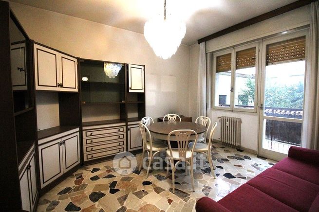 Appartamento in residenziale in Viale Vittoria 7