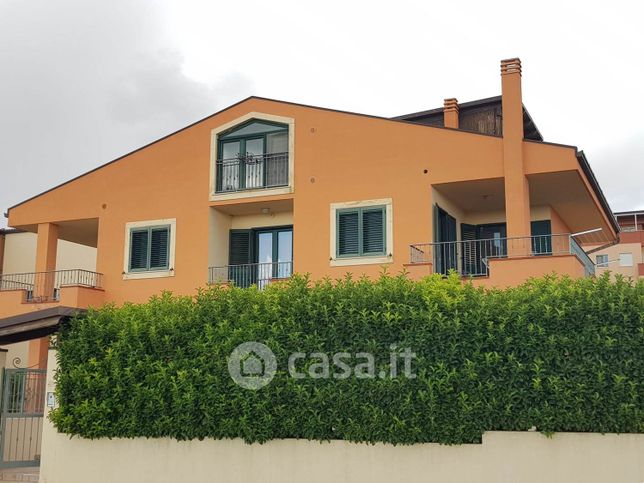 Casa indipendente in residenziale in Via delle Comunicazioni