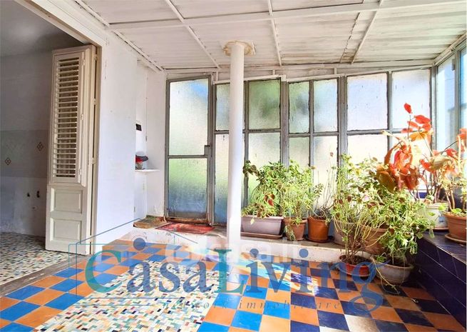 Villa in residenziale in Via Favara 23