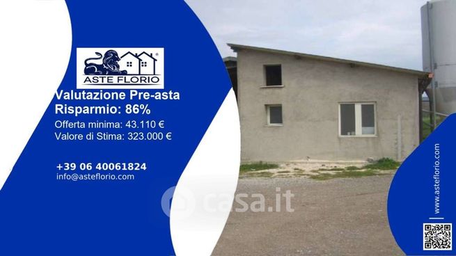 Capannone in commerciale in Contrada Macchia