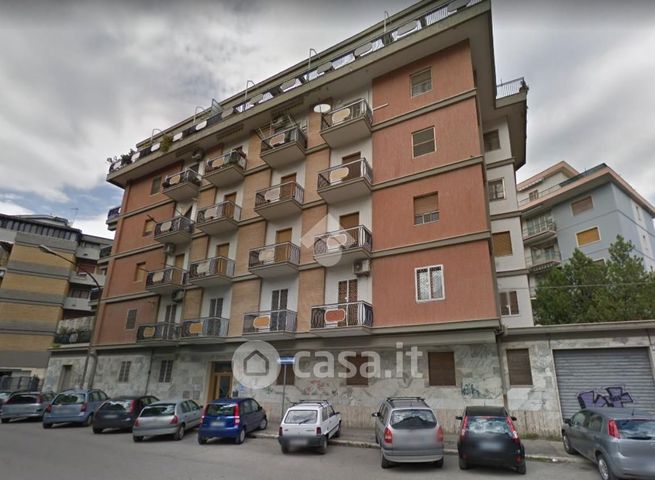 Appartamento in residenziale in Via dei Carbonari Dauni 3